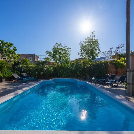 Villa Tia *